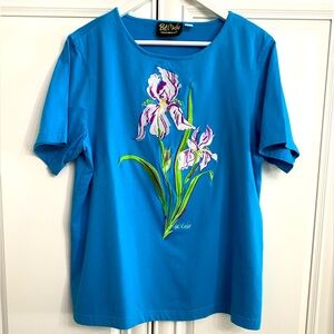 Bob Mackie Size Large Short Sleeve T-Shirt with Embroidered Irises on the Front